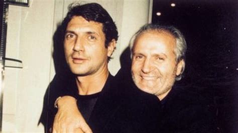 compagnon de versace|Antonio d'Amico sur Gianni Versace .